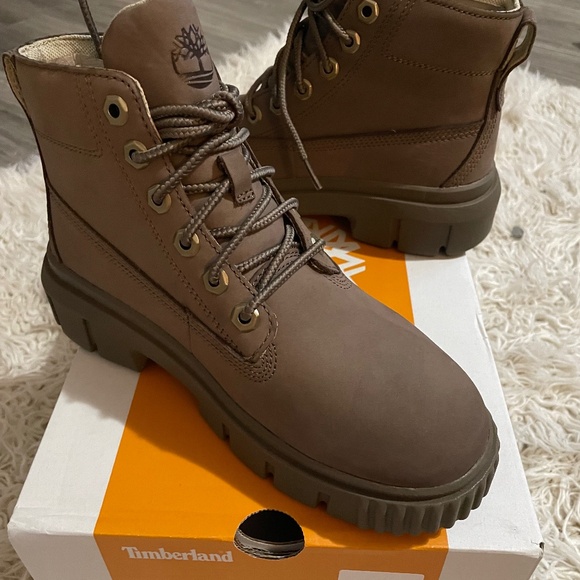 Timberland Womens size 5.5 W/L  Greyfield Mid Lace Boot Medium Brown Nubuck - Picture 1 of 8
